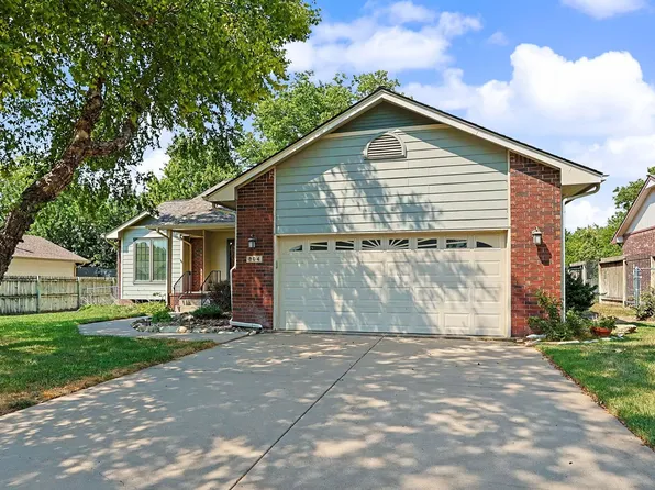 804 E Rivera Dr, Mulvane, KS 67110