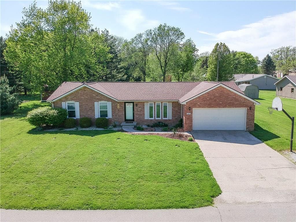 131 New Jersey St, Shirley, IN 47384 Zillow