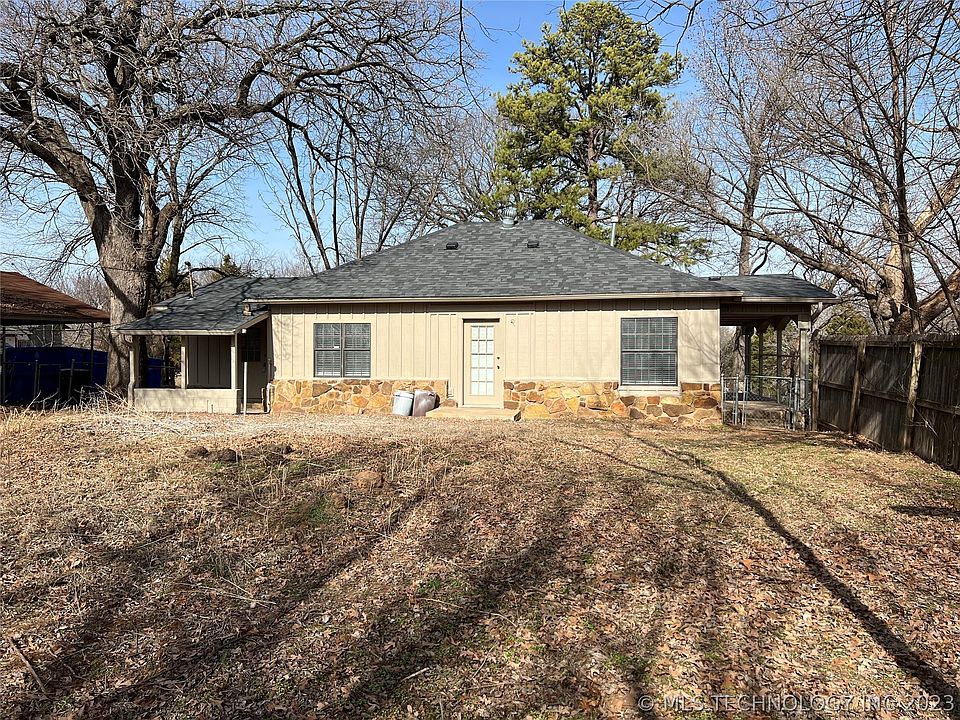 1100 S Okmulgee Ave, Okmulgee, OK 74447 MLS 2301398 Zillow