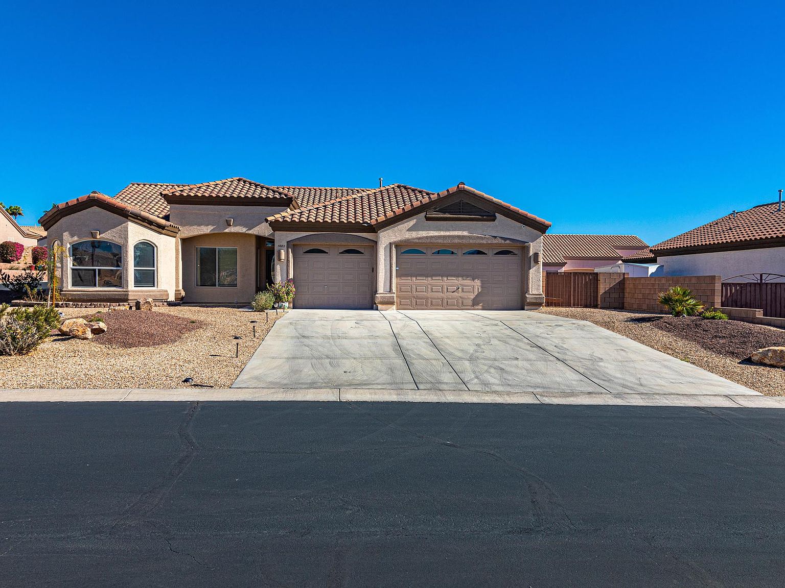 3882 Surrey Hills Ln, Lake Havasu City, AZ 86404 | Zillow