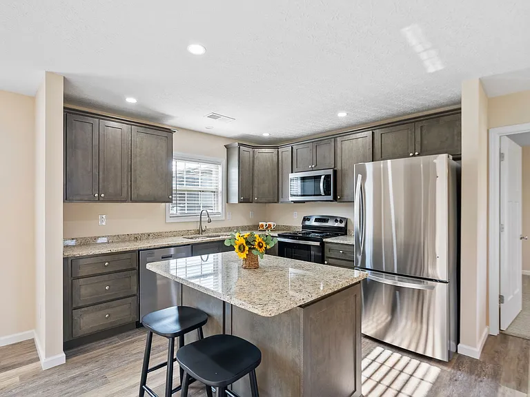 1024 Oak Hill Rd #F — Photo 1