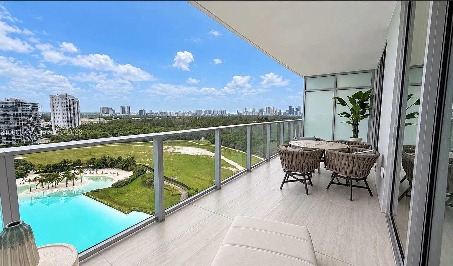 1 bed, 1.5 bath, $5,500 — Photo 1