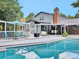 34 Ridgefield Ln, Radford, VA 24141