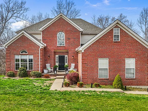 2nd image of 119 Blackberry Ridge Ct