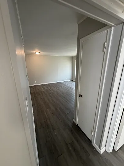 740 N University Blvd #2 — Photo 6
