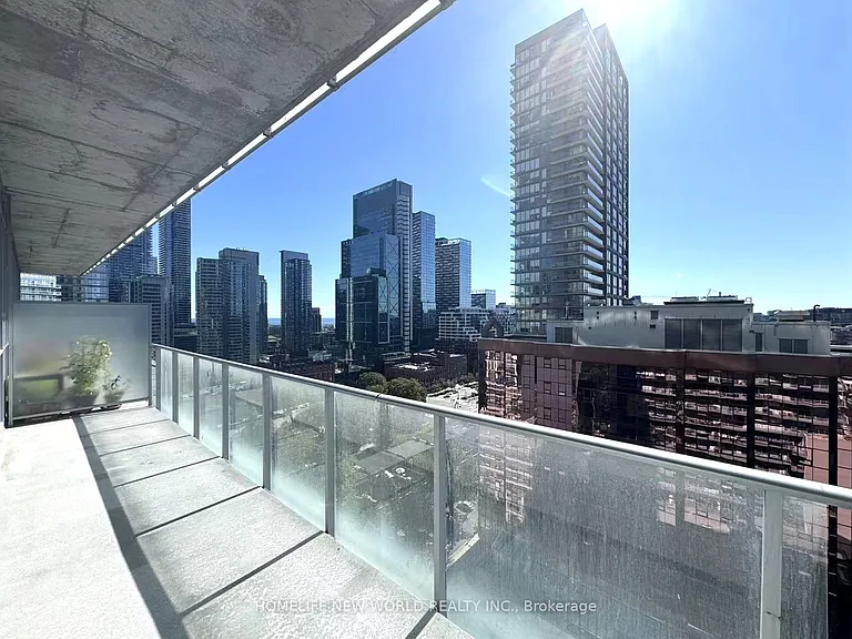 375 King St W #1701 — Photo 23
