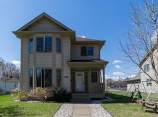2404 15th Ave S, Minneapolis, MN 55404