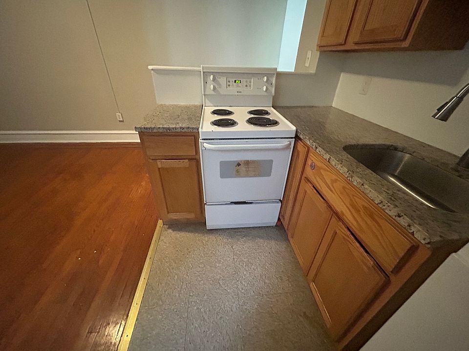 1st image of 4537 Osage Ave #5