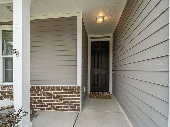 4th image of 81 Rimmon Ct