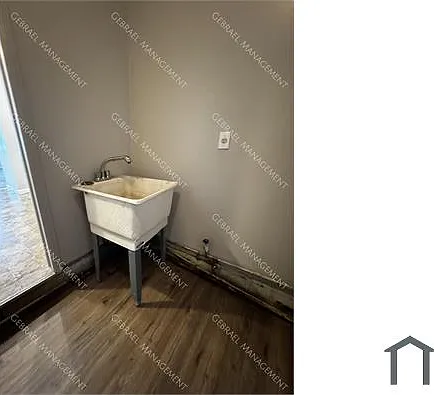 1175 E Home Ave — Photo 2