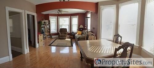 3rd image of 4824 S Thompson Ave