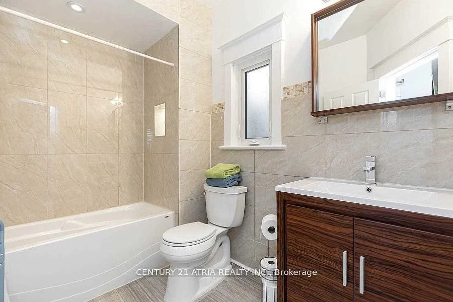 3 bed, $3,550 — Photo 3