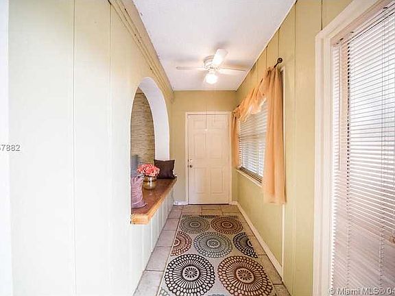 2nd image of 2440 Tarpon Dr