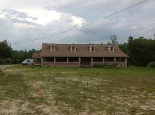 5471 Green Village Rd, Hope Mills, NC 28348