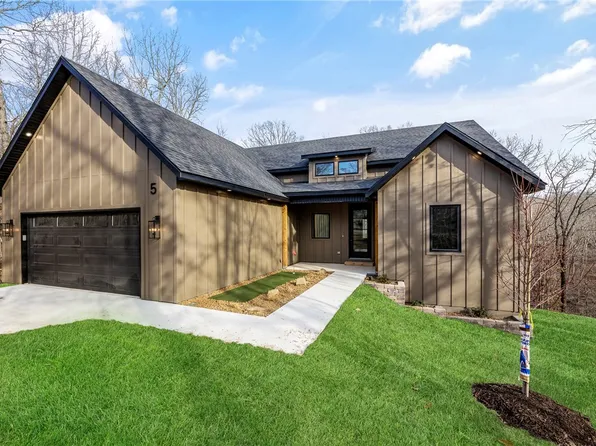 5 Carpenter Ln, Bella Vista, AR 72715