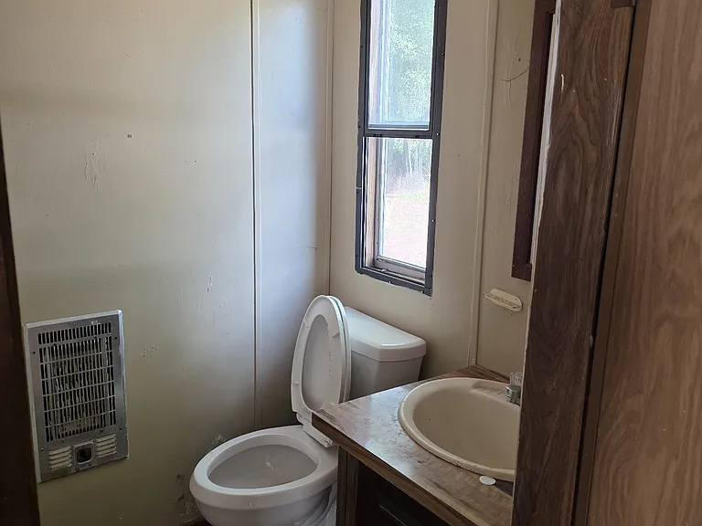 4502 E Old Marion Hwy #20 — Photo 6