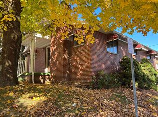 35 Oakwood Rd, Fairmont, WV 26554