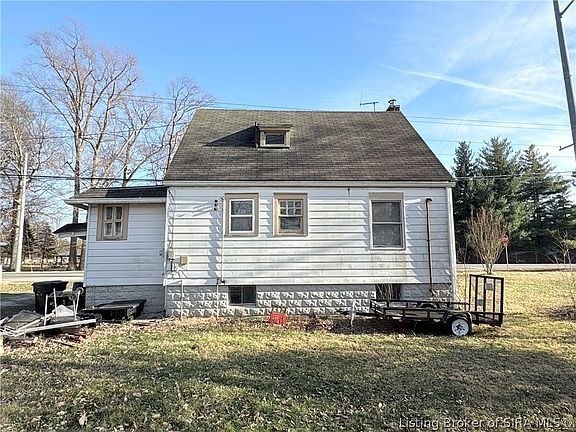 4th image of this home