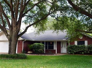 2311 Katherine St, Brenham, TX 77833