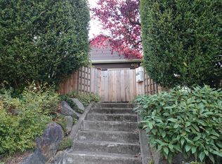 604 21st Ave E, Seattle, WA 98112