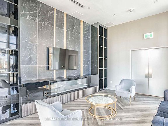 3rd image of 3220 Sheppard Ave E #318