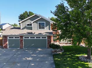 807 Waxberry Ct, Loveland, CO 80538