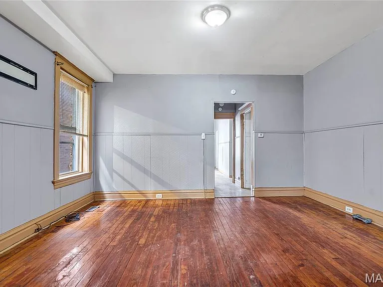 2207 Angelica St — Photo 4
