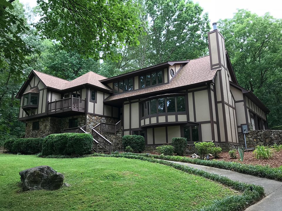 Tudor style, fully custom