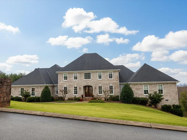 8380 Balata Dr, Ooltewah, TN 37363