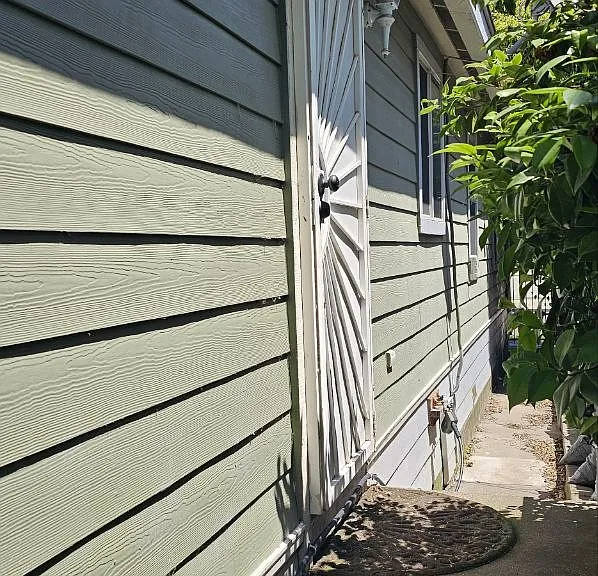 9425 Cherry St — Photo 4