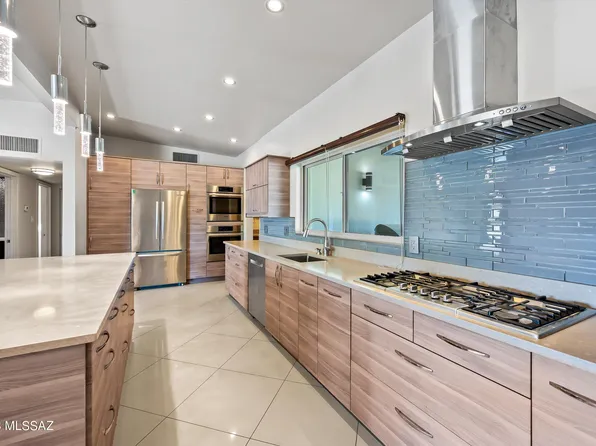 5125 E Burns St, Tucson, AZ 85711