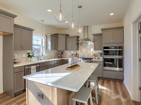 6th image of this home