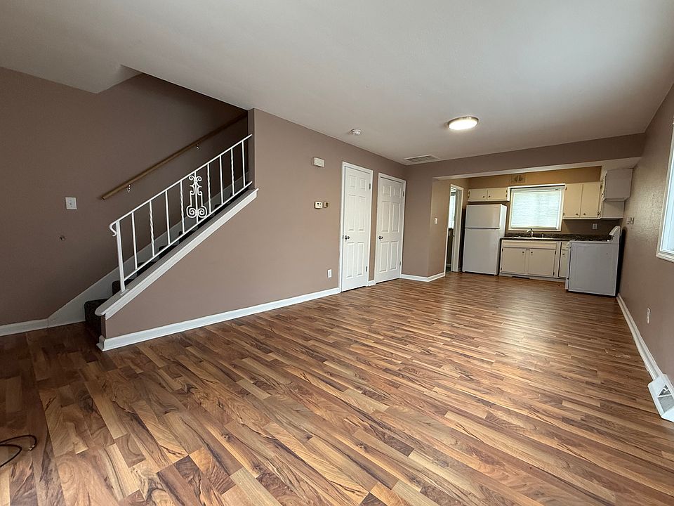 1st image of 2921 W Ann St