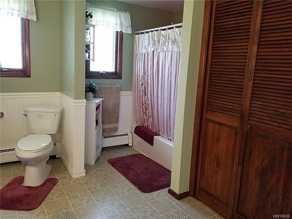 5th image of 1450 Birch Dr