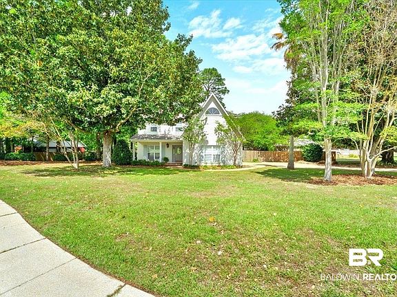 4th image of 38 General Canby Dr