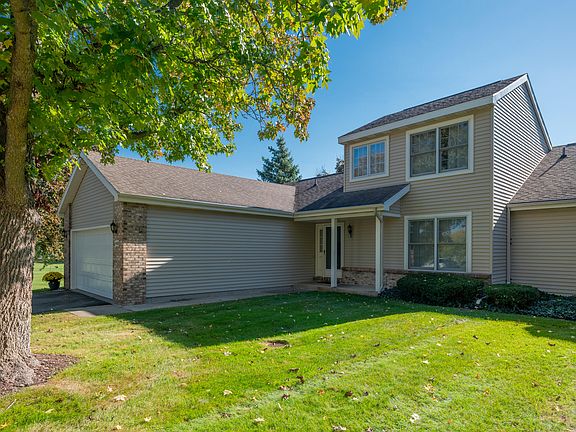 2nd image of 3458 Woodbridge Ln