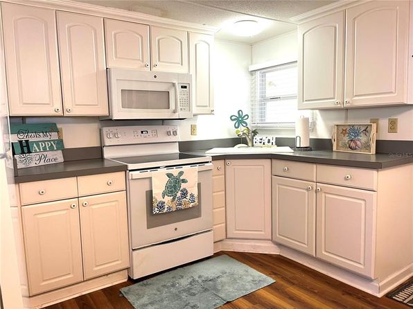 185 Monitor Dr, Flagler Beach, FL 32136