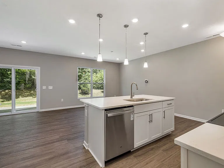 4860 Osprey Pointe Dr — Photo 23