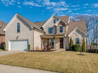 8012 Fenwick Ln, Spring Hill, TN 37174