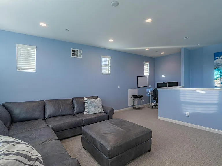 16029 Veridian Cir — Photo 11