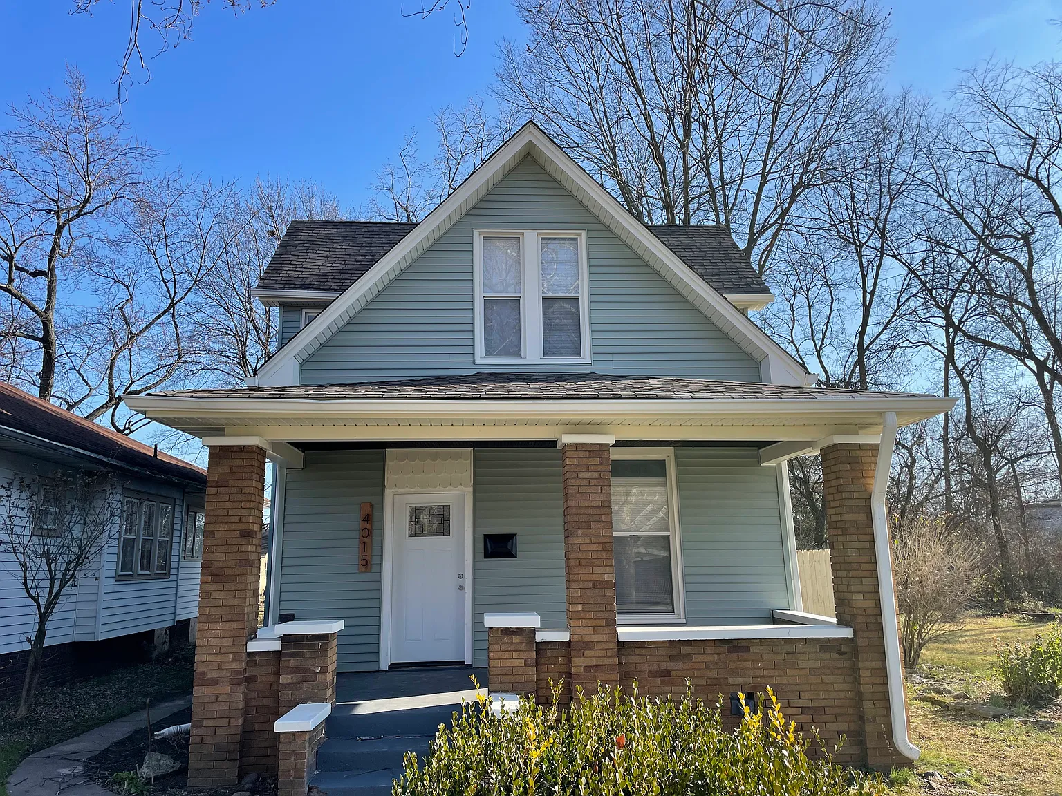 4 bed, 2.5 bath, 1688 sqft, $1,950 — Photo 1