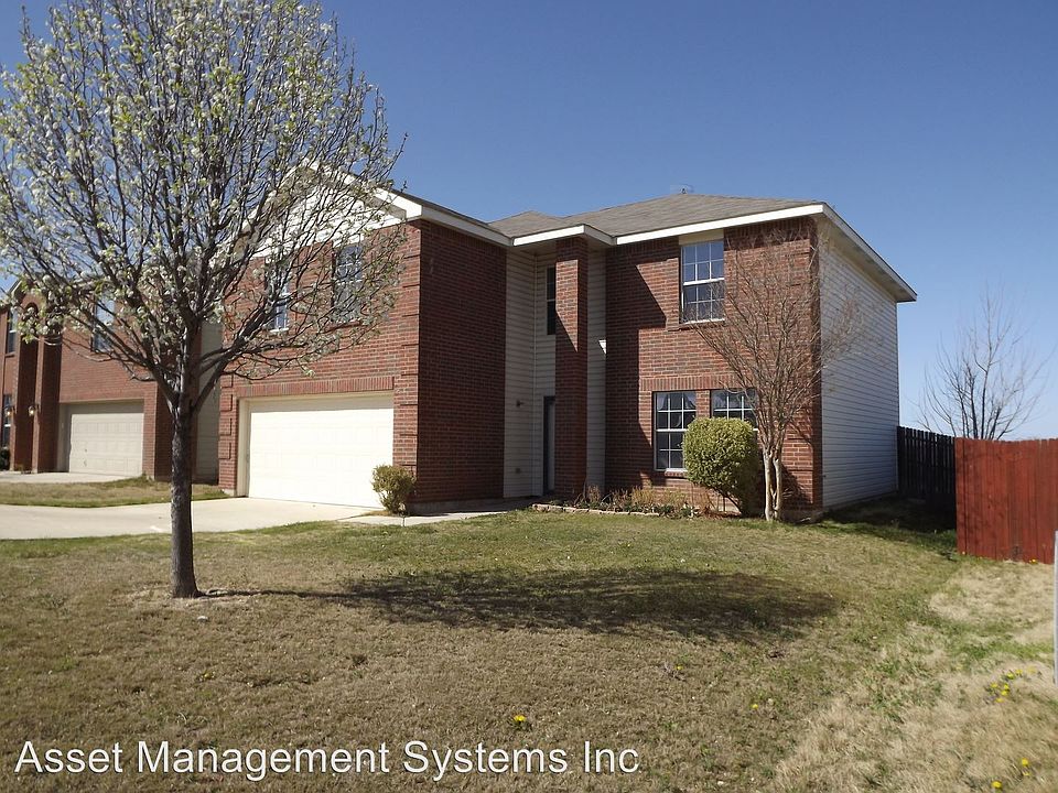 1st image of 14145 Cochise Dr
