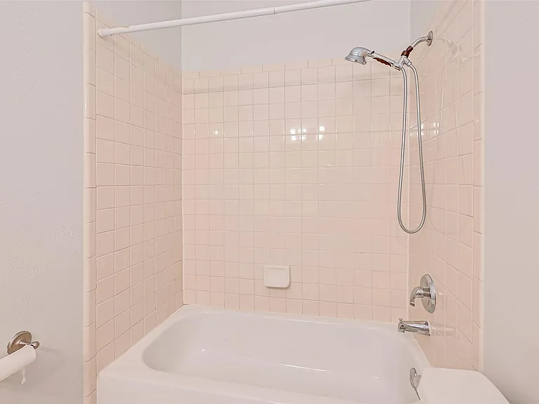 717 Cedarwood Dr — Photo 27