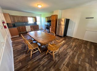 986 South East Street, Amherst, MA 01002
