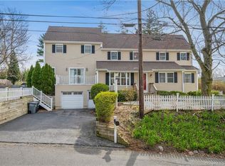 25 Ridgeley St, Darien, CT 06820