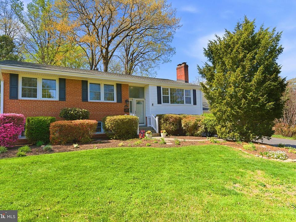 1st image of 6535 Old Chesterbrook Rd