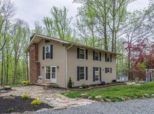 16 Dogwood Dr, Mendham, NJ 07930