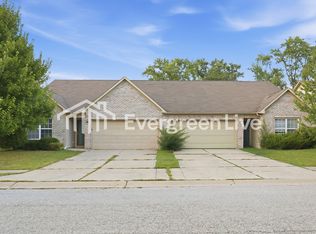 1922 Lisa Walk Dr, Indianapolis, IN 46227