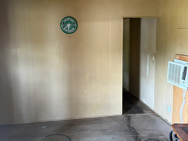 228 Bills Cir — Photo 2