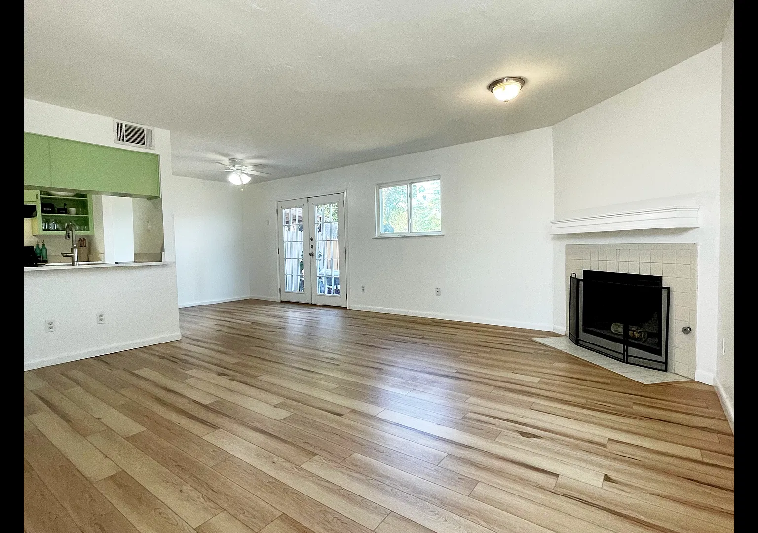 2 bed, 1.5 bath, 1032 sqft, $1,500 — Photo 1